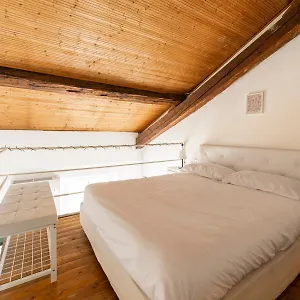 Loft Navigli Porta Genova Appartamento